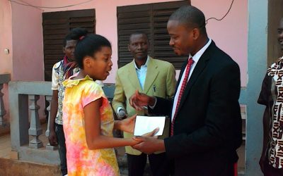 Remise de dons au Centre « La Renaissance » à Yaoundé, Cameroun